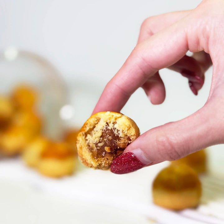Golden Pineapple Tart (Ball)